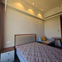 �������������н��