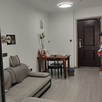 ����:ũ�ִ󶫺�У������3��1600/�°���ҵ