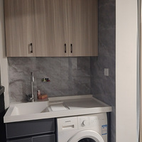 ����:��Ϫѧ������ˮ��1300/�µ��ݷ�