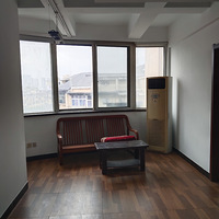 ����:�����´�4�ҵ��ݷ�1100/��