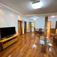 ����ص���5¥2��2��1200��ˬװ��