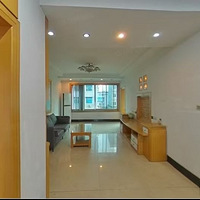 ���⣺������3��2��4¥1250/��