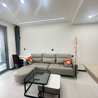 ���ѧ����������1900����λ