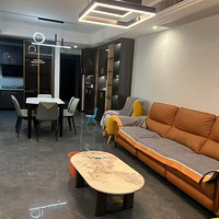 ���⣺����Сѧ������װ3��2������λ2500/��