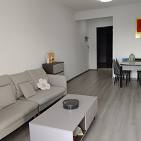 ���⣺����ѧ��3��2������λ2000/�°���ҵ