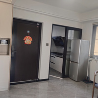 ���⣺��Ϫѧ������ˮ����ݷ�1500/�°���ҵ