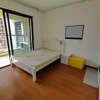 ���������㳡�����߳�С����һ��һ��һ��̨�����˳��⣬���н��