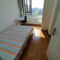 ��ɽ���Ƽ��ǣ�Խ����壬�������700�£�����ֱ��