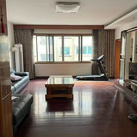 ���⣺������4��2������λ��װ1500/�°���ҵ