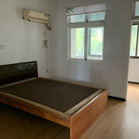 �ٰ�������վ����Сѧ����3�����⣬������ʩ��ȫ�������ס