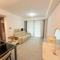 ������װһ�Ҵ���λ1800