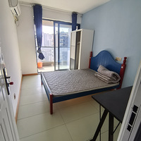 ���ϱ����㳡�����ݵ���վ�Աߣ�������С����һ��һ��һ��̨