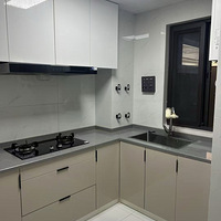 ��װ���Ҵ���λ1600