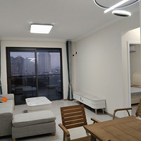 ���⣺���и�2��1������λ1750/�°���ҵ