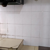 �㳡�ߵ����ڹ���С���з��������ס����
