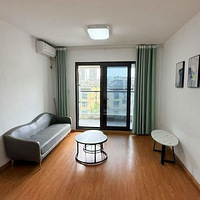 ���Ҵ���λ1800