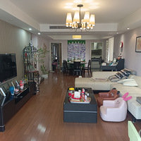 ���⣺����㳡�����ڵ���������ס��װ2100/�´���λ