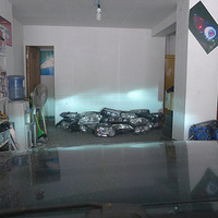 15���ϳ������´� ���������޼�װ��ΰ��ͨ˫��͸��