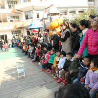 ���ʵ������˶���