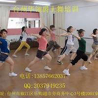 赸ʫ,˶Ļ