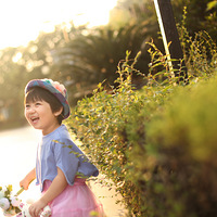 ����4���������գ���������Ů�����ˣ�