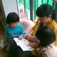 �׶�԰������