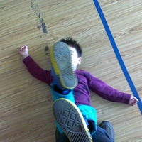 �׶�԰������