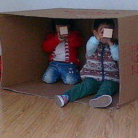 �׶�԰������