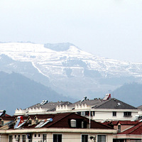 ѩ뻨