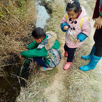 �������һ�ա�������ȥ�̵�Ϻ�ף�С������