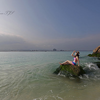 ���� ɳ̲ ��Ů