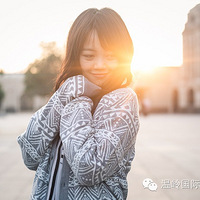 ��θ����Ļ���һ���Ů����д��