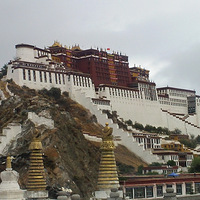 �����������£��˽ǽ�