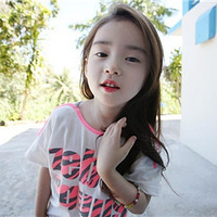 50�����н������Ư��Ů��