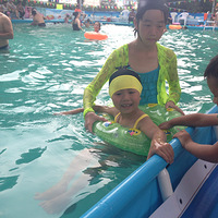 ���쵽�ˣ�������ˮ��Ӿ�ǳ�ϲ��