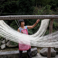 ��լ��С����ˮ