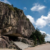 ��������ɽ