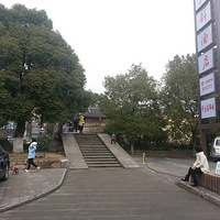 ���⹤��·���˴��ڻ�·���ĵ���Ƭ