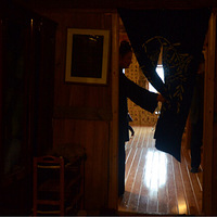 �����ڼ��Σ������ں���֮��
��Ϊ��־ͬ