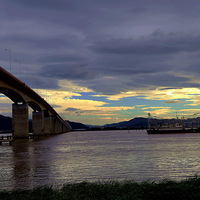 �������� . �洬���峿��