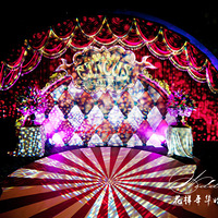 ��ɫ�����������    ���߽��ĵ��������