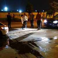 ·��ӣ��·�����ֶ��ֶ�ͷ����������Խ�߳�