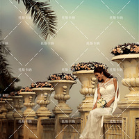 ��̨������������ʱ��,��̧ͷ΢Ц