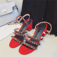 �������� ���Ƿ���Ҫһ˫����������ĸ߸�Ь