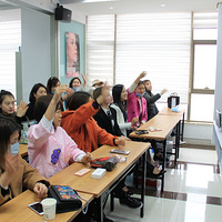 ̨��СѾѧУ���޿�����