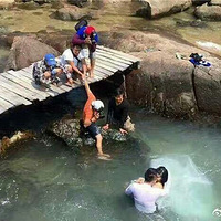 ���ջ���~