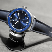 ��˵���רҵǱˮ���콢��յ����ͱ�����һ�գ���ļٵģ�