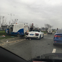 ���ڽ��������������ڽ�����Ƣ����һ������