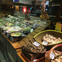 ���Ի���̨��NO.22������ص���׾� ����һͰ