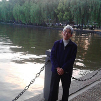 ��ɹ��ĸ����Ƭ�н�����ĸ�����Ტ���ֵػ���